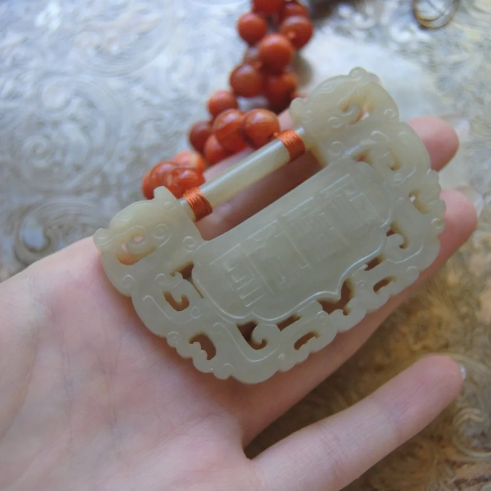 Antique Estate Jade & Coral Necklace - Picture 6 of 6